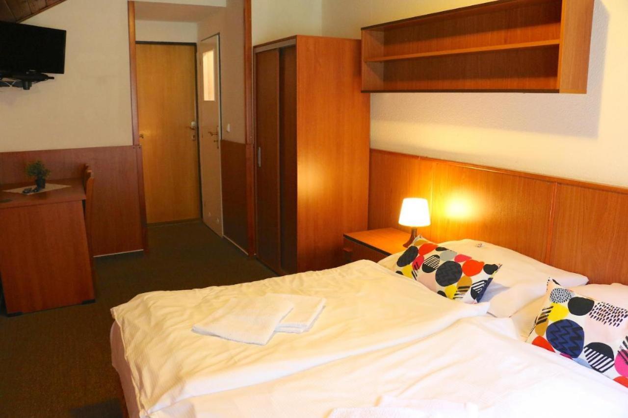 Hotel Maredis Rero Kořenov Esterno foto