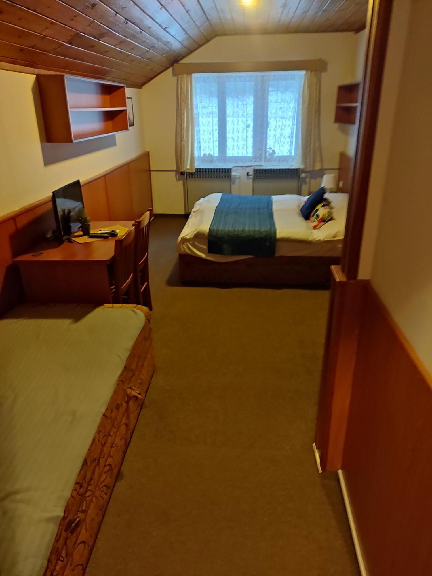 Hotel Maredis Rero Kořenov Esterno foto